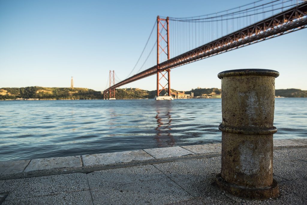 abril, bridge, tejo